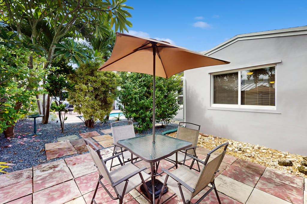 The Front House & Cottage, StaySouth vacation rental